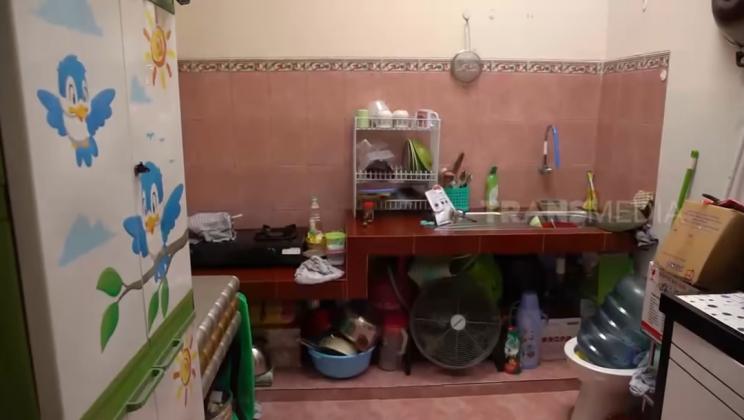 Foto Rumah Rp 750 Juta Elly Sugigi (YouTube TRANS7 OFFICIAL)