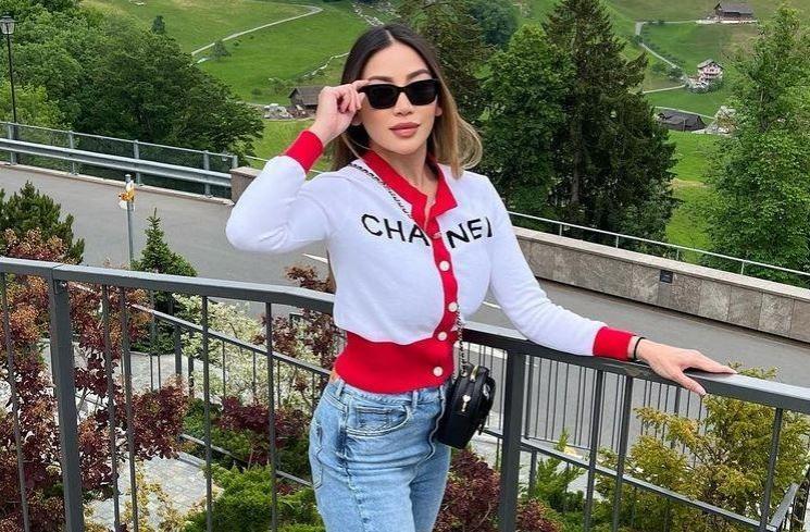 Momen Kezia Toemion Liburan Mewah di Swiss (instagram/@keziatoemion)