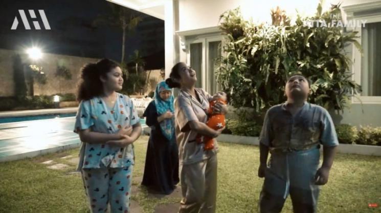 Momen Ameena Piknik di Rumah Krisdayanti. (YouTube/AH)