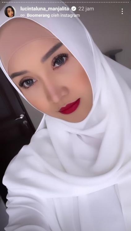 Potret Lucinta Luna Berjilbab (instagram/lucintaluna_manjalita)