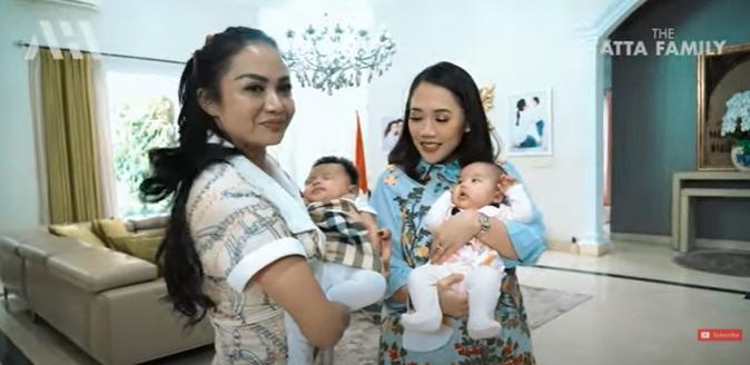 Momen Ameena Piknik di Rumah Krisdayanti. (YouTube/AH)