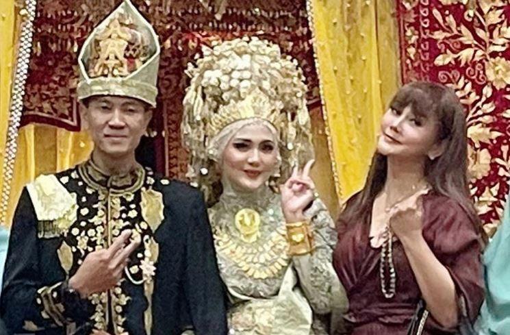 Momen Pernikahan Juliana Moechtar (instagram/@anita.hara)