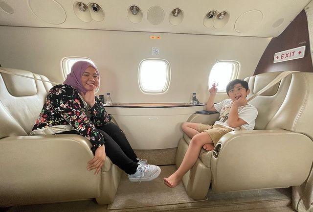 Potret Mbak Lala Liburan Bareng RANS di Eropa. (Instagram/shela_lala96)