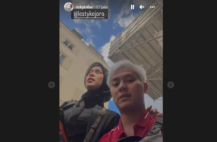 Momen Rizky Billar Nonton Liga Champions di Paris (Instagram/rizkybillar)