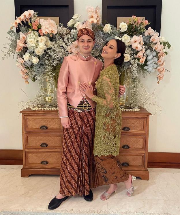 Gaya Pacaran Amanda Khairunnisa Adik Maudy Ayunda (Instagram/akhairunnisa)