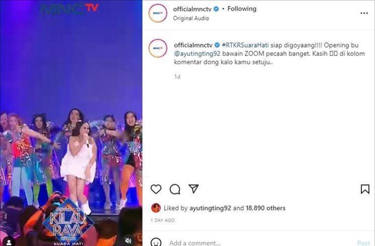 Baju Ayu Ting Ting saat cover lagu Zoom milik Jessi. (Instagram/@officialmnctv)