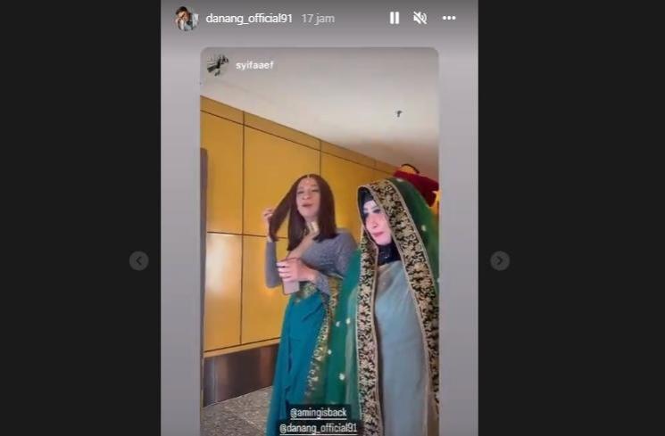 Gaya Artis di Pesta Ulang Tahun Iis Dahlia ke-50 (Instagram/@danang_official91)