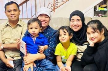 Puput Kaget Anaknya Bawa Duit Segepok Pulang dari Rumah Haji Faisal: Dikasih Opanya Gala