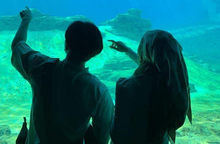 Kemesraan Putri Delina dan Jeffry Reksa di Singapura (Instagram/@jeffryreksaa)