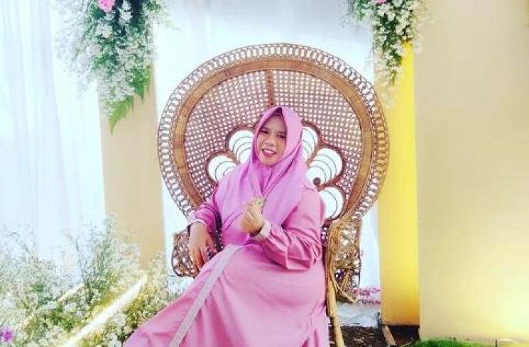 Artis yang Kepincut Pria Turki. (Instagram/rohimah_alli)