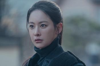 8 Pesona Oh Yeon Seo di Cafe Minamdang, Jadi Detektif Pemberani di Drama Barunya dengan Seo In Guk
