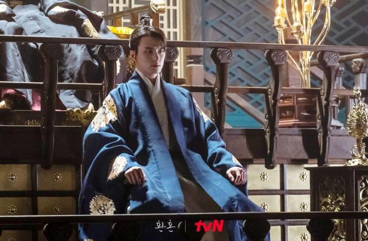 Adu Gaya Aktor di Alchemy of Souls (Instagram/@tvn_drama)