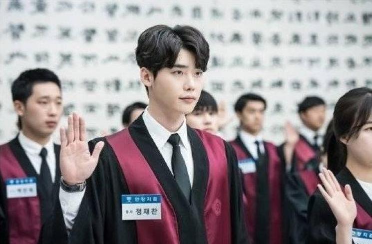 Aktor Ganteng jadi Jaksa di Drama Korea (Hancinema)