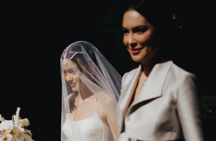 Potret Seleb Dampingi Anak Menikah (instagram/@thebridestory)