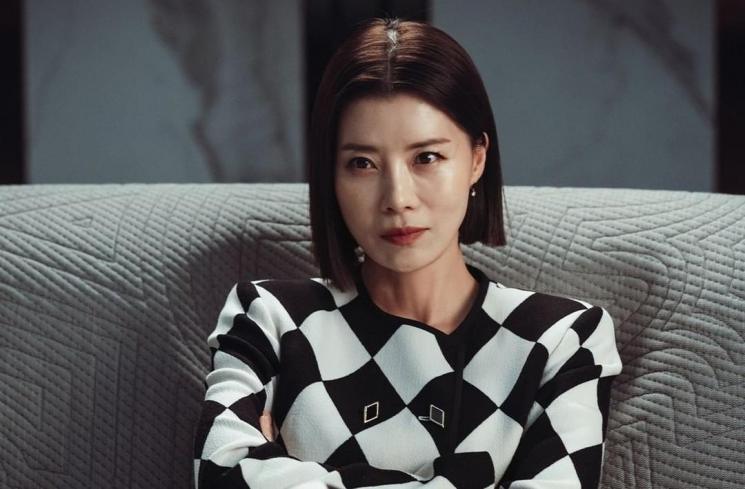 Potret Yoo Sun di Eve (Instagram/@tvn_drama)