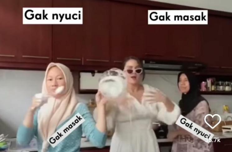 Potret Kedekatan Alice Norin dan Para Pembantu(Instagram/@alicenorin)