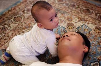 Video Putra Bungsu Ridwan Kamil Berceloteh 'Melihat' Eril Viral, Ternyata Begini Faktanya