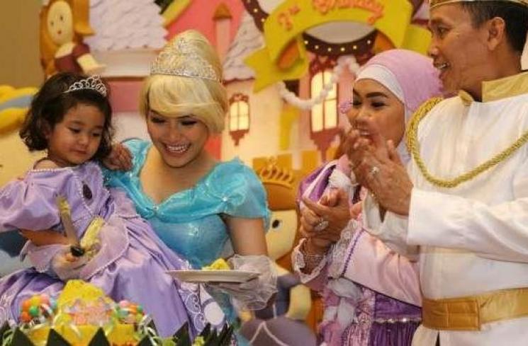 Potret Ultah Anak Artis Bertema Disney