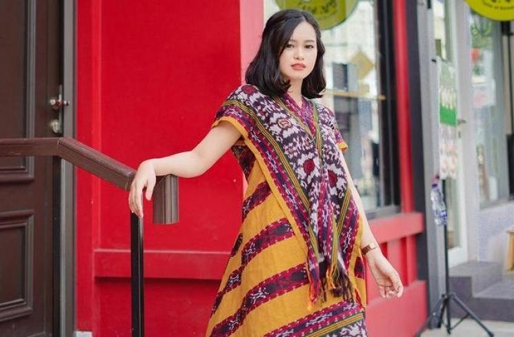 Potret Terkini Anak Gadis Elly Sugigi. (Instagram/ulfidmy)
