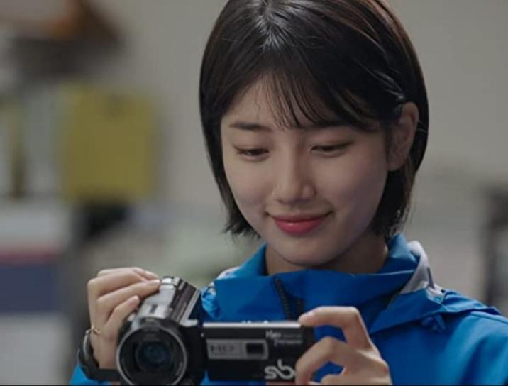 Seleb Korea Jadi Reporter di Drama (IMDb)