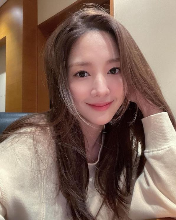 Fakta Park Min Young. (Instagram/rachel_mypark)