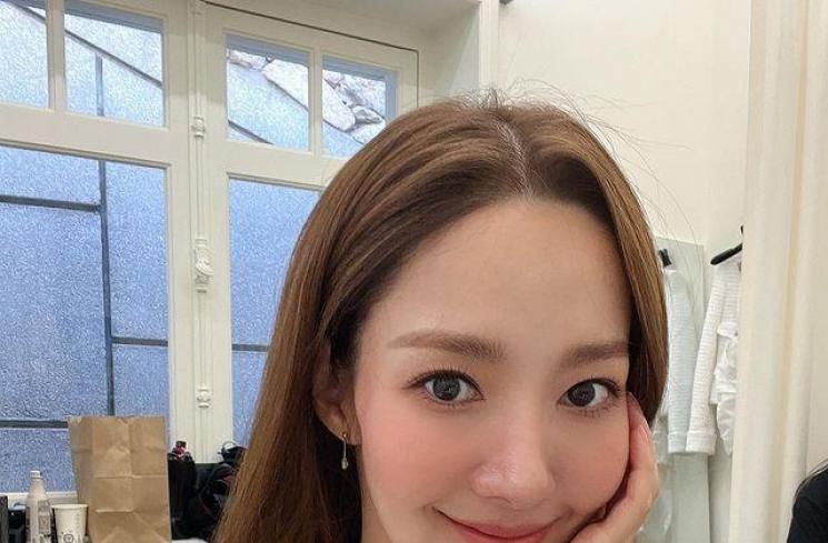 Fakta Park Min Young. (Instagram/rachel_mypark)