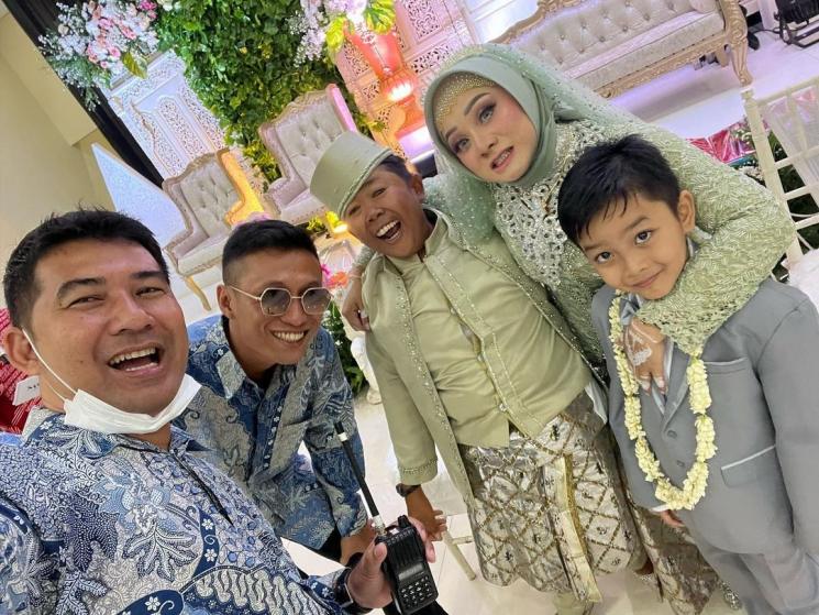 Potret Pernikahan Adul (instagram/agusbolehsalim)