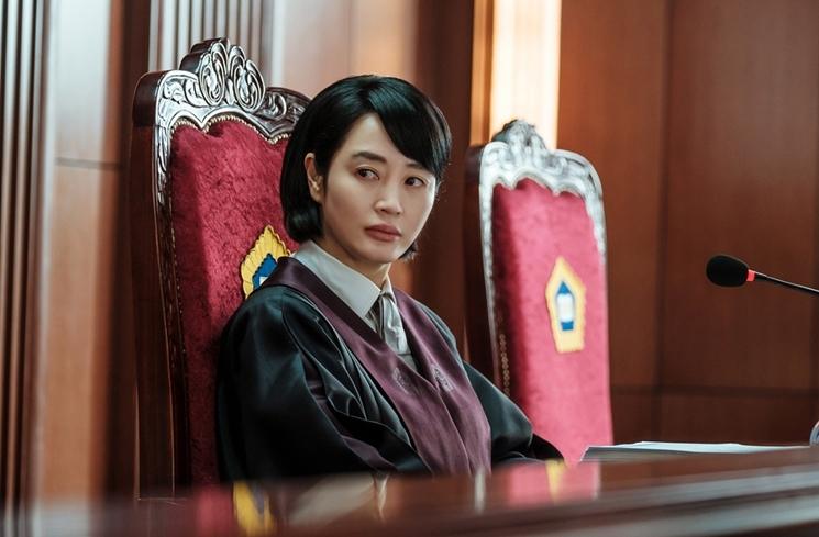 Seleb Korea Jadi Hakim di Drama (hancinema)