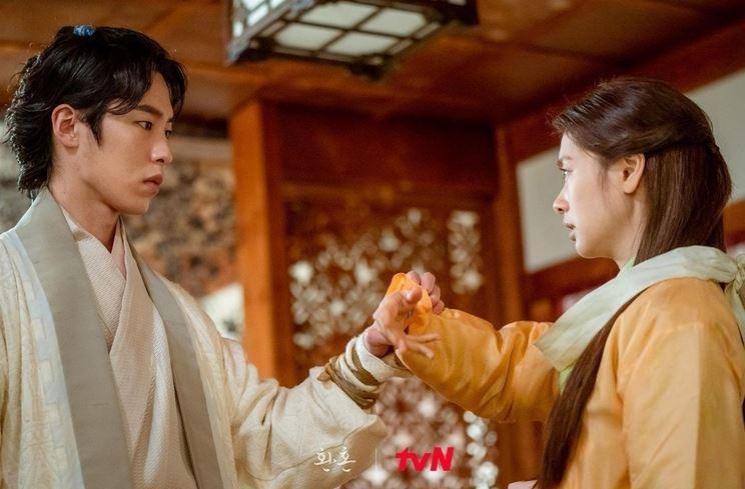 Pesona Jung So Min di Alchemy of Souls (Instagram/@tvn_drama)