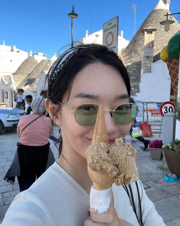 Momen Shin Min Ah Liburan di Italia (Instagram/illusomina)