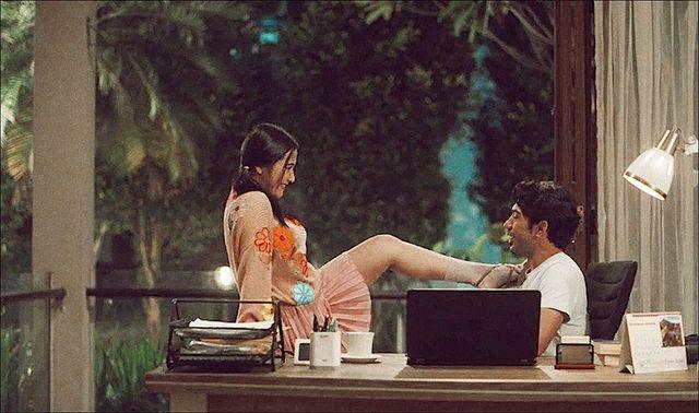Pasangan Web Series Indonesia Bikin Baper. (Instagram/prillylatuconsina96)