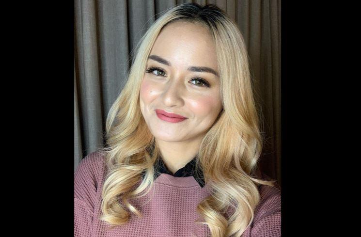 Transformasi gaya rambut Joanna Alexandra. (Instagram/@joannaalexandra)