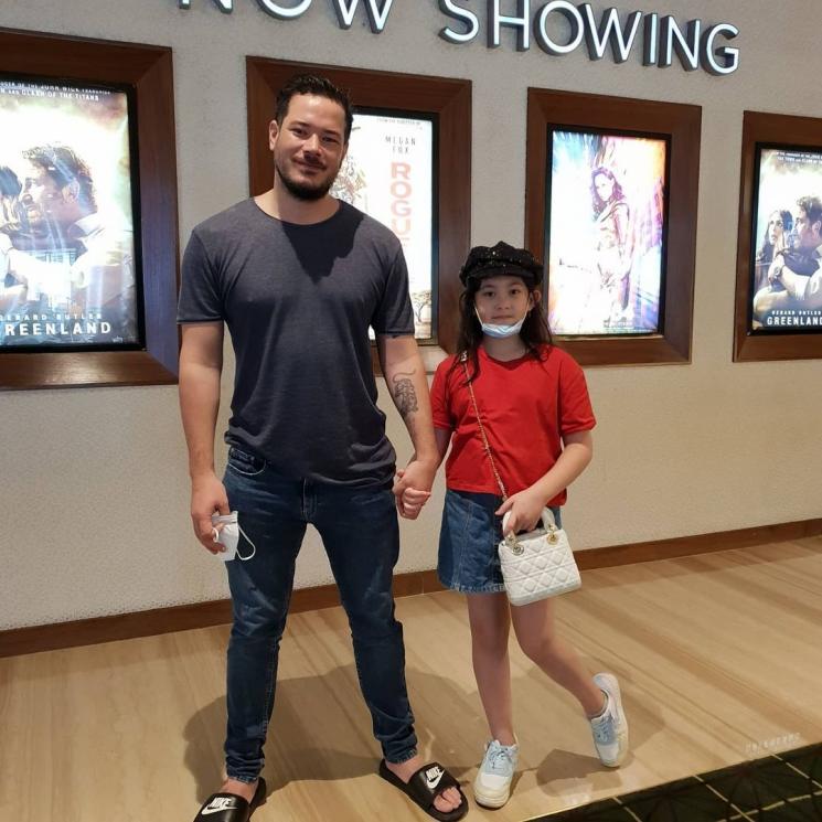 Kedekatan Mikhaela Lee dengan Ayah (instagram/zackleelife77)