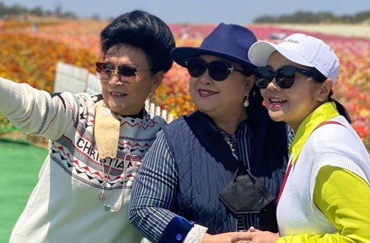 Potret Kompak Ibunda Nikita Willy dan Besan (instagram/@yorafebrina)