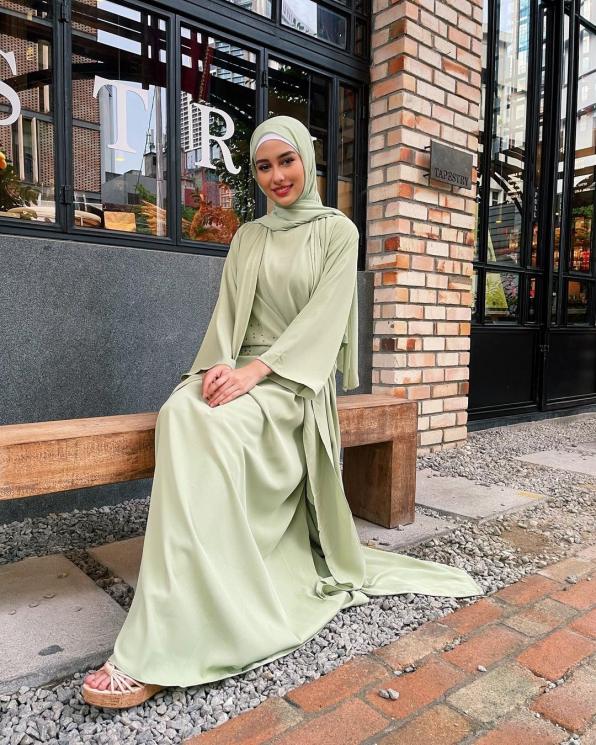 Potret Anna Jobling Pemeran Melur untuk Firdaus (instagram/annajobling)