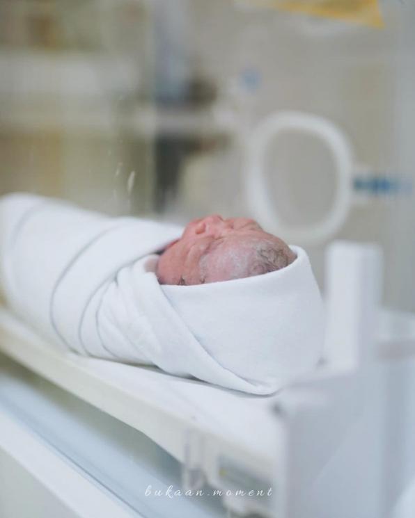 Potret Cantik Baby Sanne Anak Dea Ananda. (Instagram/dea_ananda)