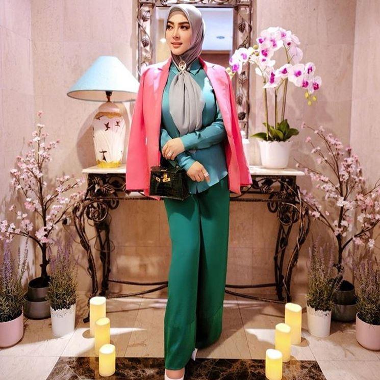 Fashion Tabrak Warna ala Syahrini. (Instagram/@princessyahrini)