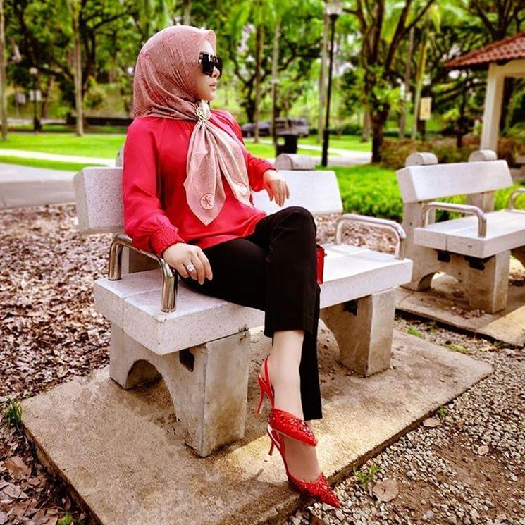 Fashion Tabrak Warna ala Syahrini. (Instagram/@princessyahrini)