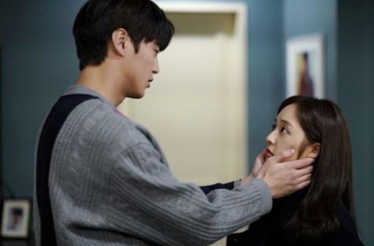 Sinopsis Touch (Soompi)