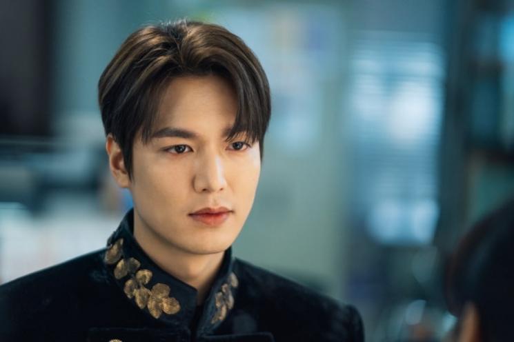 Sinopsis Ask the Stars (Soompi)