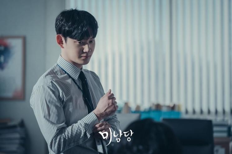 Potret Kwon Soo Hyun di Cafe Minamdang (Instagram/@kbsdrama)