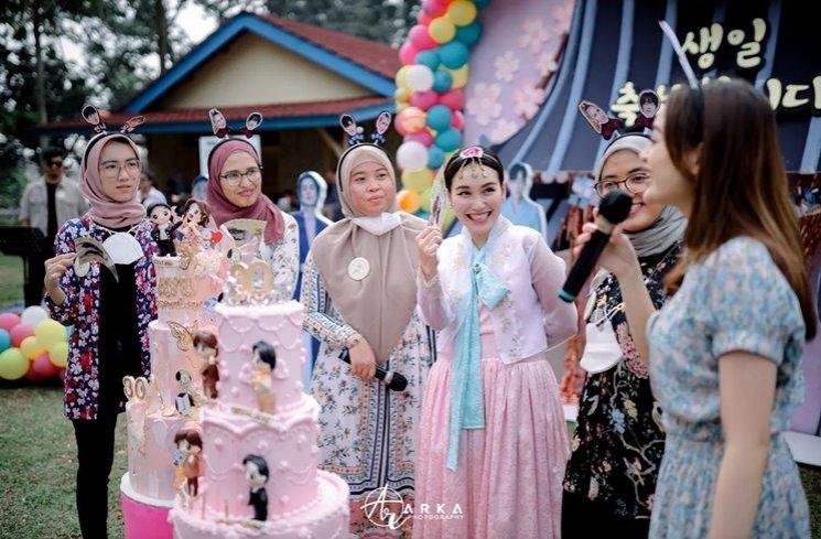 Pesta Kejutan Ultah Ayu Ting Ting (Instagram/@ayutingting92)