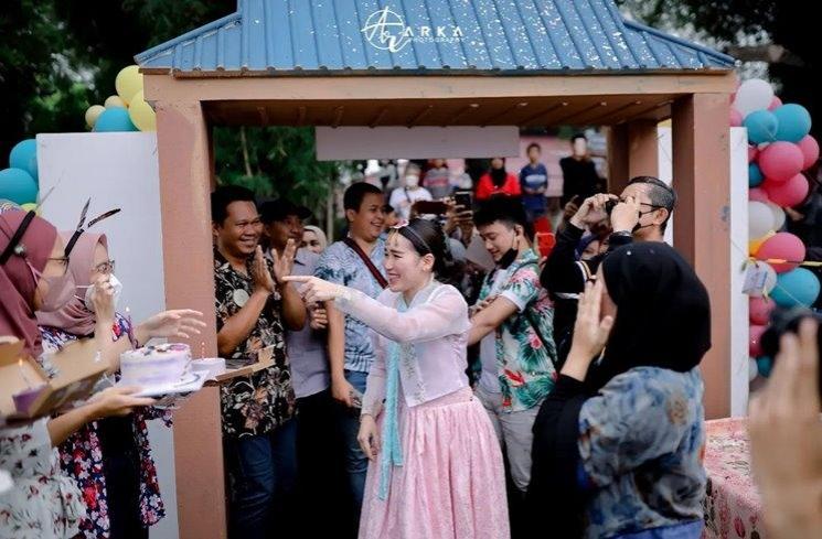 Pesta Kejutan Ultah Ayu Ting Ting (Instagram/@ayutingting92)