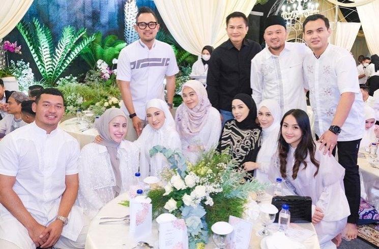 Momen Juragan 99 Gelar Syukuran Jelang Haji (instagram/@shandypurnamasari)