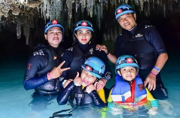 Momen Keluarga Ashanty dan Anang Hermansyah Liburan di Meksiko. (Instagram/@ashanty_ash)