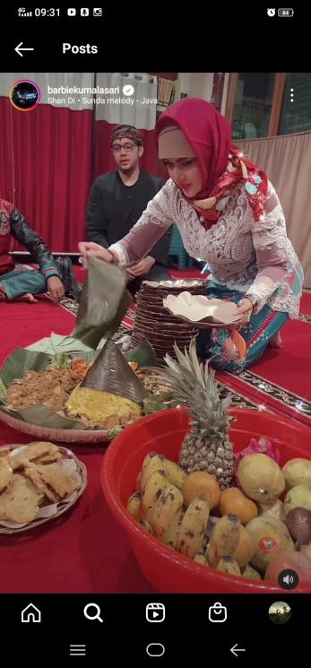 Potret Barbie Kumalasari Berhijab(Instagram/@barbiekumalasari)