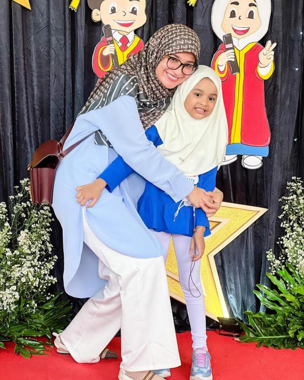 Potret Anak Artis Lulus TK di Tahun 2022. (Instagram/@shireensungkar)