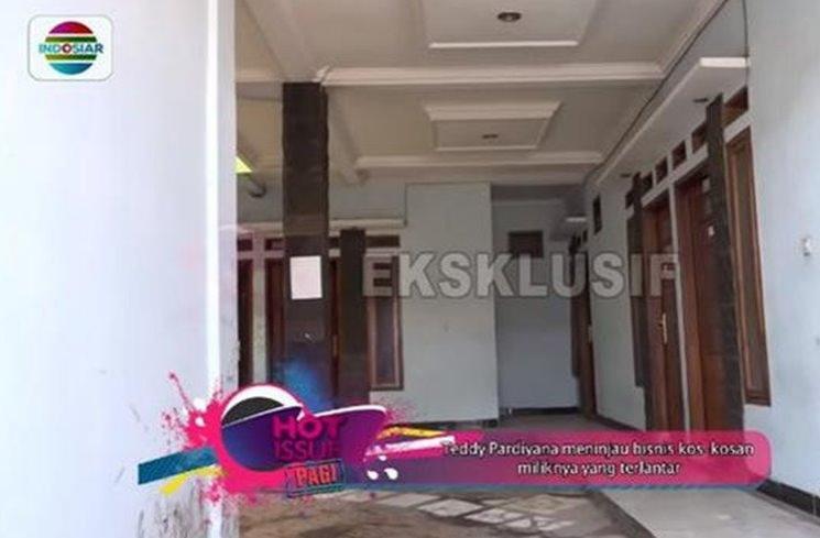 Kontrakan Lina Jubaedah. (YouTube/Indosiar)