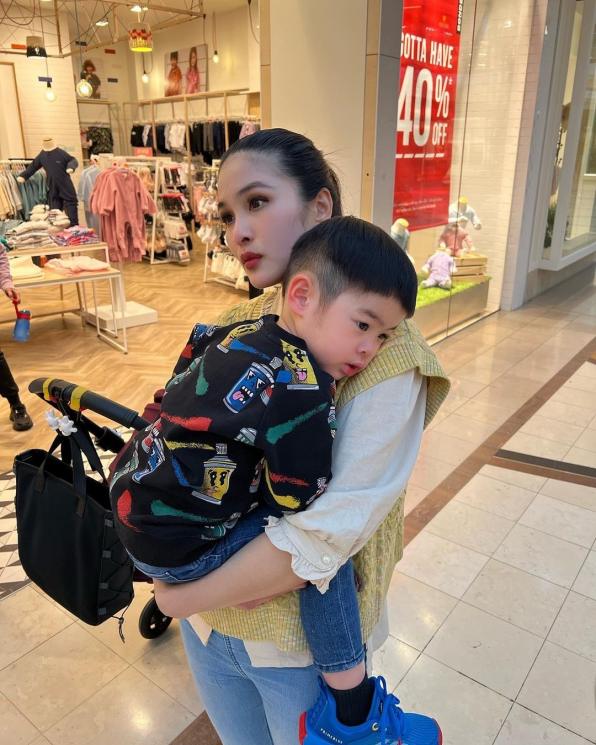 Potret Liburan Sandra Dewi di Australia (instagram/sandradewi88)