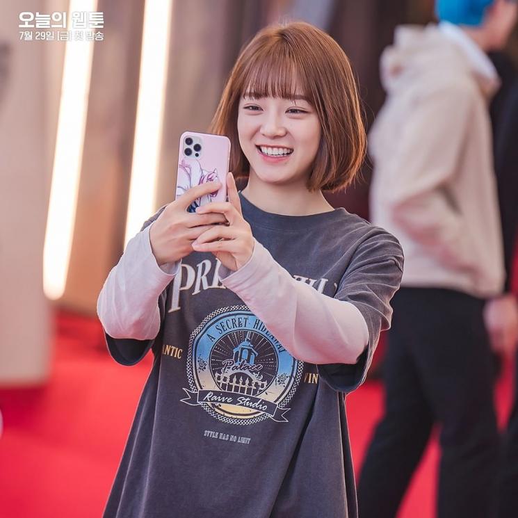Potret Kim Sejeong di Today's Webtoon (Instagram/sbsdrama.official)